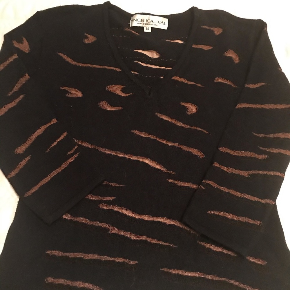 Angelica Val knit